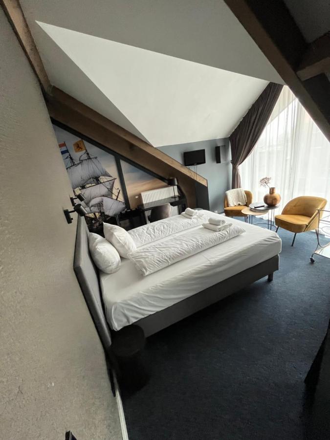 Hotel Oostereiland Хорн Екстериор снимка